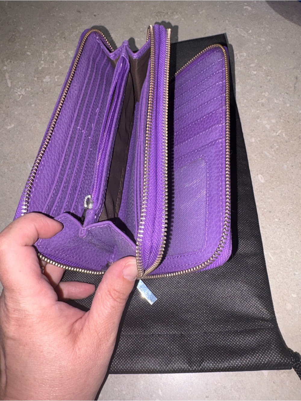 Matt & Nat Purple Pebble Zip Wallet - Picture 2 of 5